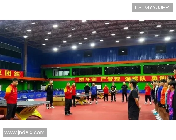 武汉羽毛球队在精英赛中以81分稳居积分榜首位展现强劲实力