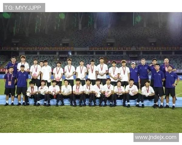 武汉足球队逆袭之路：选拔赛中的拼搏与荣耀之旅