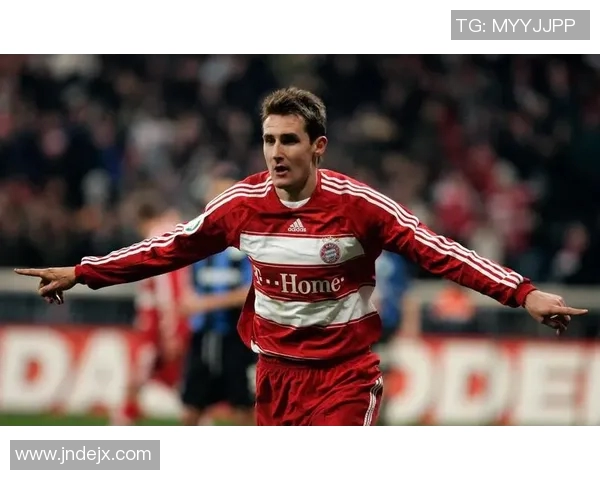 传奇足球明星背后的号码故事与他们的辉煌成就紧密相连