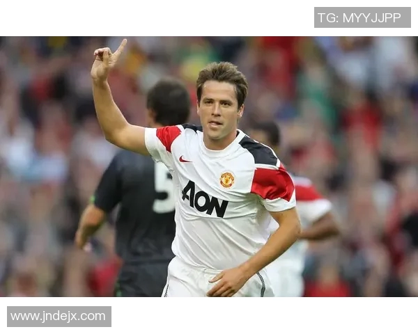 全球足球明星中谁的球技水平最高引发热议与讨论