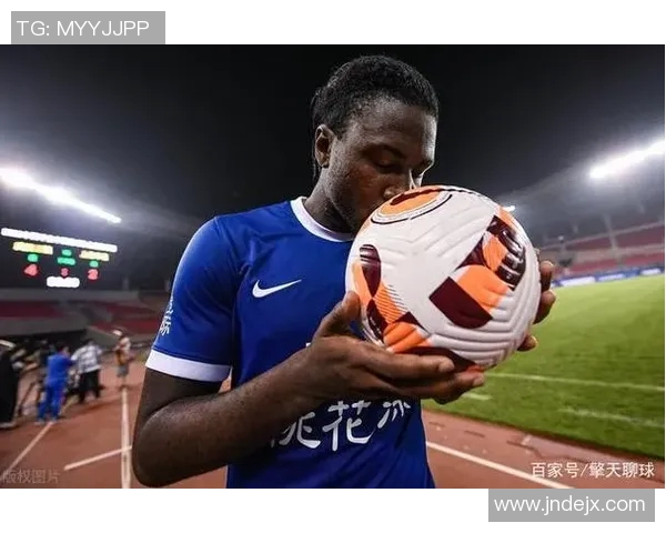 武汉足球队强势领跑奥运会积分榜以100分领先群雄 武汉足球队强势领跑奥运会积分榜以100分领先群雄