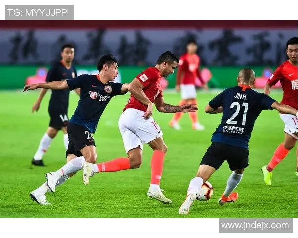 深圳足球队以75分领跑洲际杯积分榜展现强劲实力和竞争优势